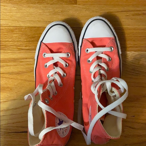 Shoes - Picture 1 of 2